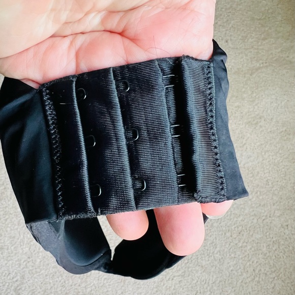 Torrid Curve Padded Plunge Bra - Picture 3 of 5